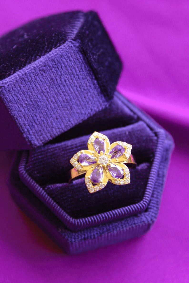 Majestie Rapunzel Flower Ring