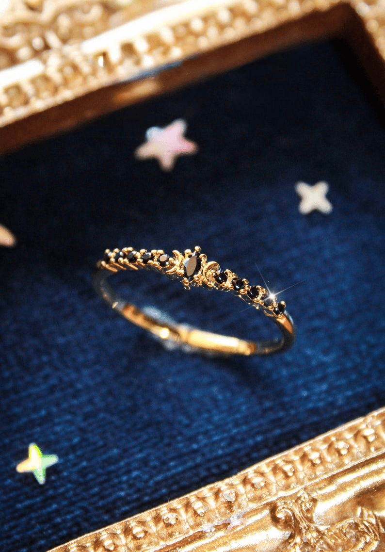 Black Magical Ring